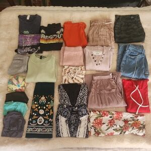 21 Piece Sm, X-Small Lot Free People